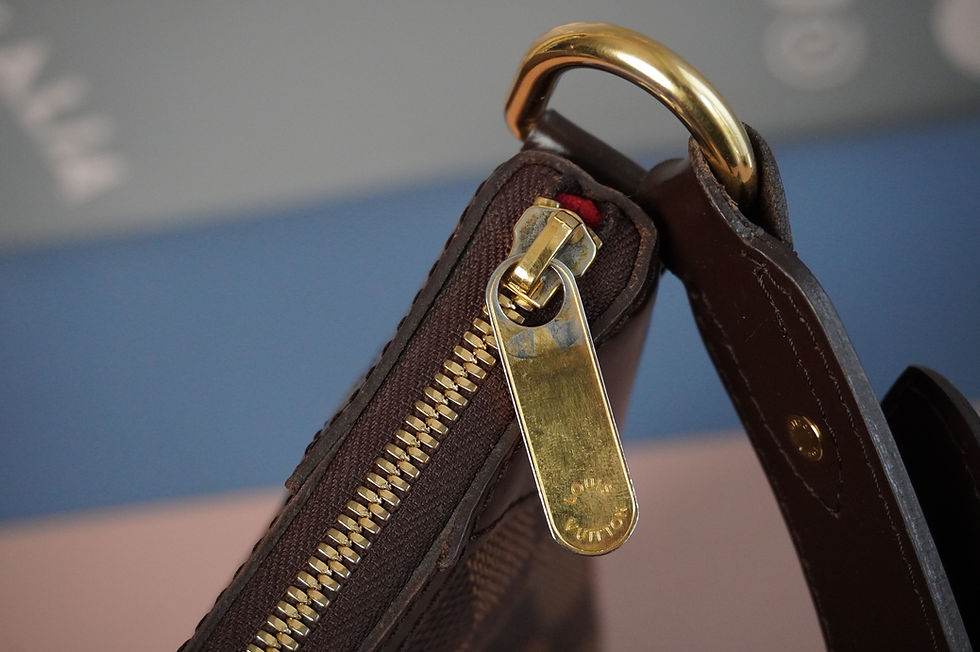 Miniatura: Preowned Authentic Louis Vuitton Thames PM