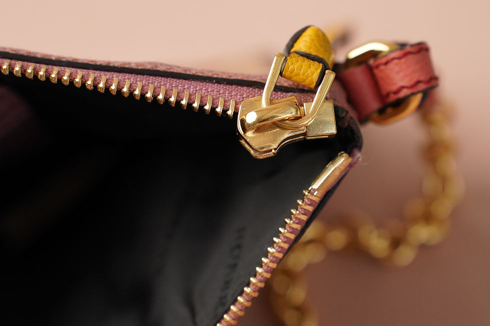 Miniaturbild: Preowned Auhentic Burberry Haymarket Check Peyton Bag