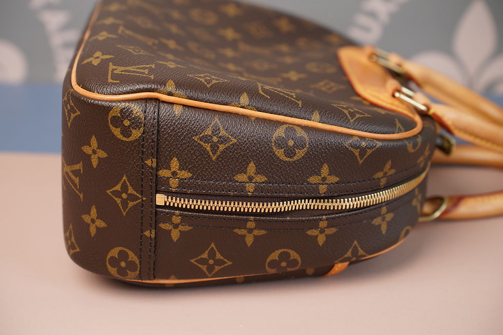 Miniatura: Preowned Authentic Louis Vuitton Trouville
