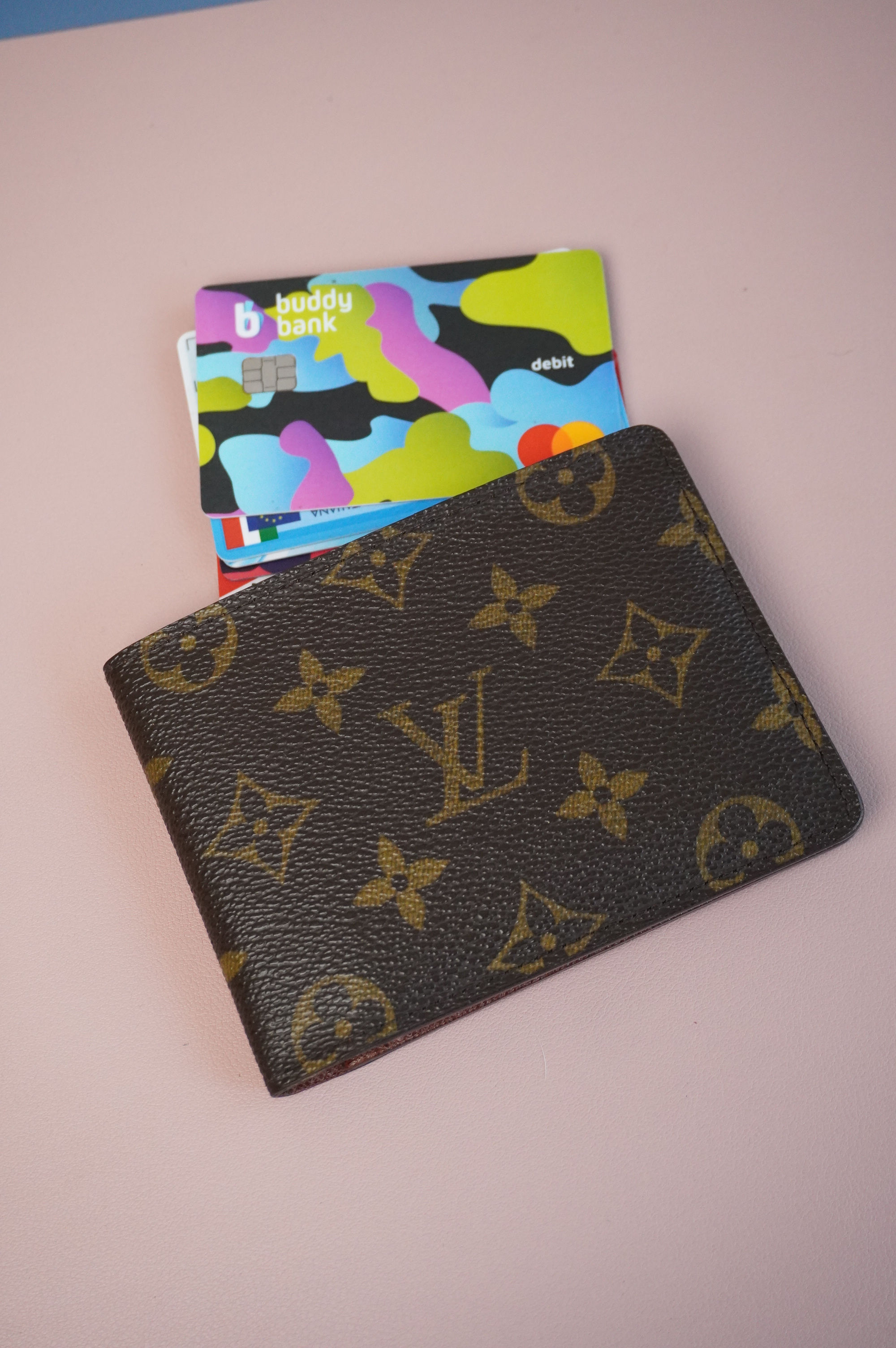 Preowned Authentic Louis Vuitton Multiple Wallet