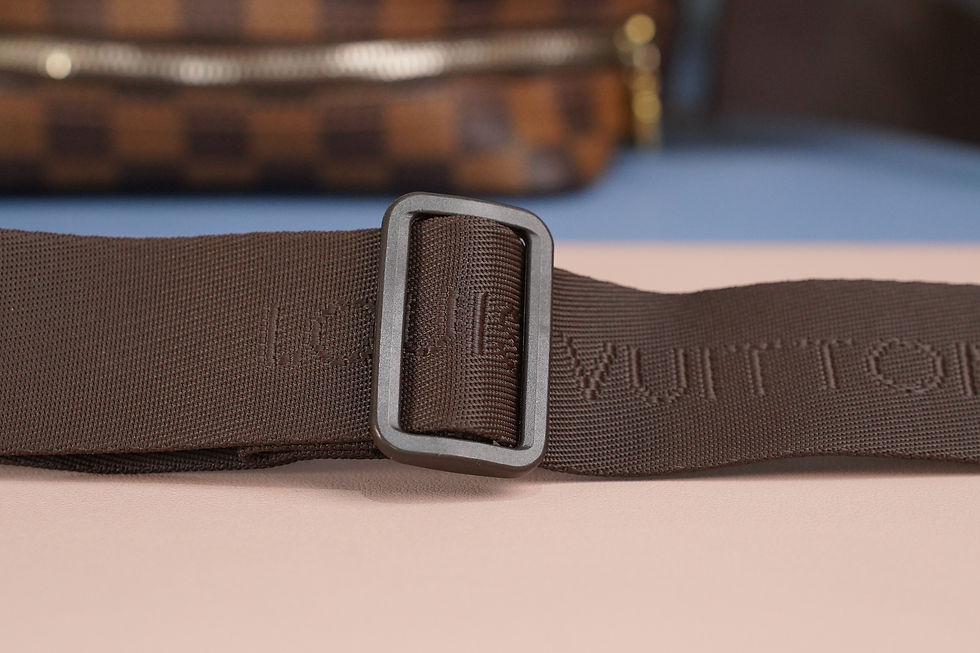 Miniaturbild: Preowned Authentic Louis Vuitton Olav PM