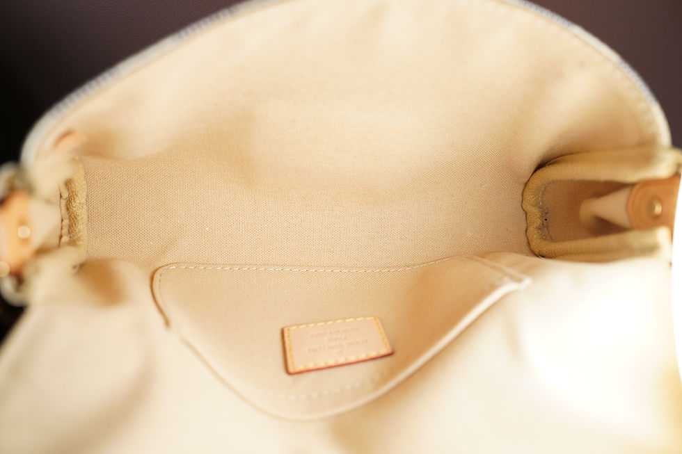 Thumbnail: Preowned Authentic Louis Vuitton Favorite PM