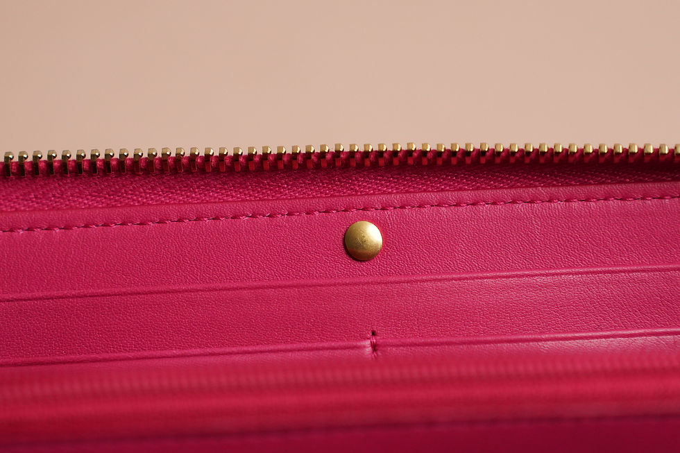 Miniaturbild: Preowned Authentic Yves Saint Laurent Y Ligne Wallet