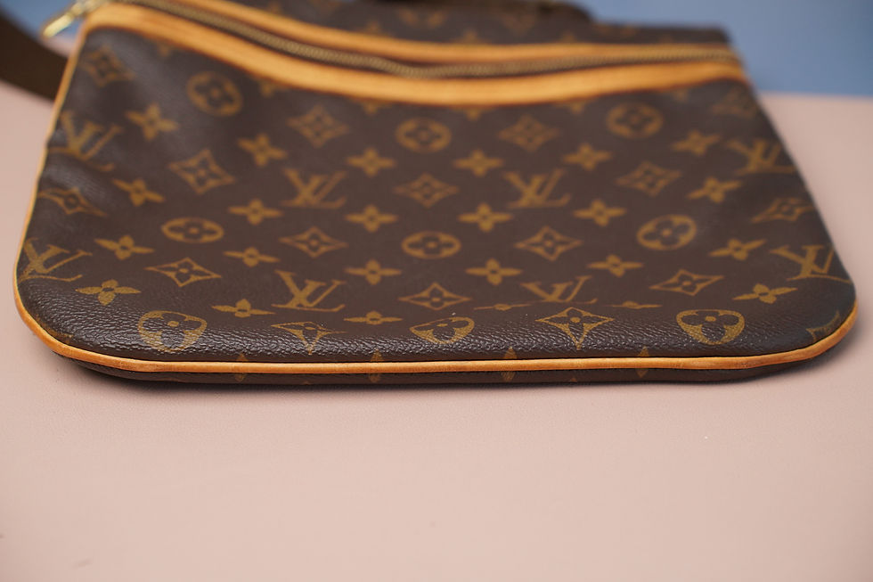 Miniaturbild: Preowned Authentic Louis Vuitton Pochette Bosphore