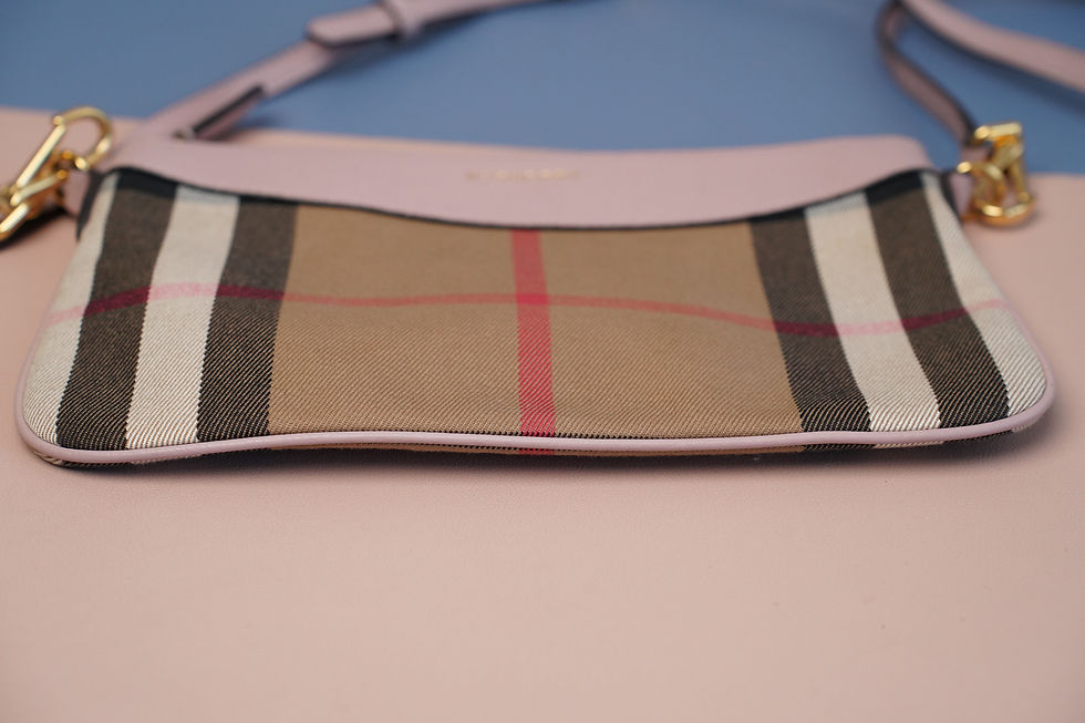 Miniaturbild: Preowned Authentic Burberry House Check Derby Peyton Bag