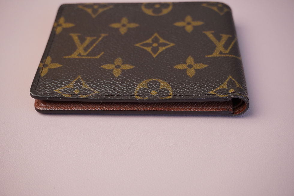 Miniature : Preowned Authentic Louis Vuitton Bifold Wallet