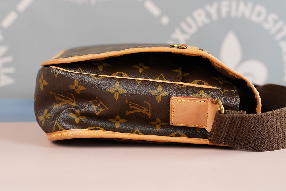 Thumbnail: Preowned Authentic Louis Vuitton Bosphore Messenger Bag PM