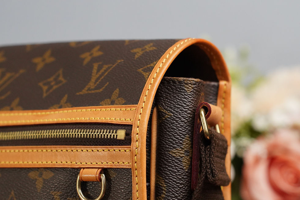 Thumbnail: Preowned Authentic Louis Vuitton Bosphore Messenger Bag PM