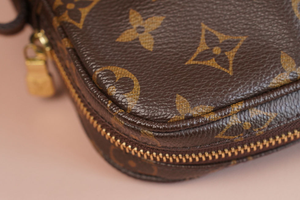 Miniaturbild: Preowned Authentic Louis Vuitton Beaubourg Crossbody Bag