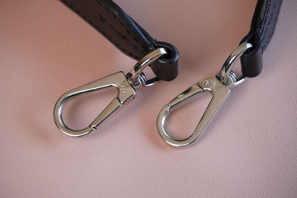 Miniatura: Preowned Authentic Louis Vuitton Mahina Haumea