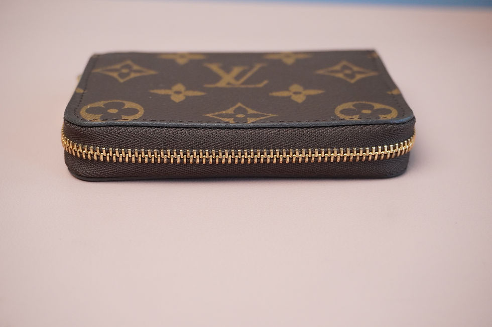 Miniatura: Preowned Authentic Louis Vuitton Zippy Coin Purse
