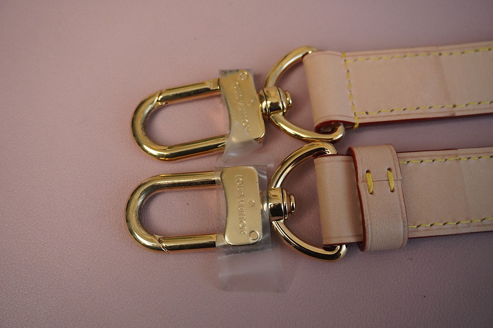 Miniatura: Preowned Authentic Louis Vuitton Bandoulière VVN Strap