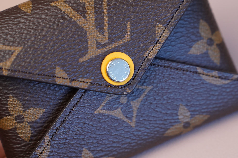 Miniaturbild: Preowned Authentic Louis Vuitton Kirigami Small