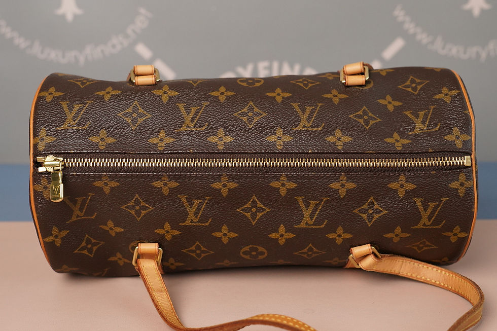 Miniaturbild: Preowned Authentic Louis Vuitton Papillon 30
