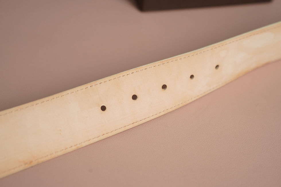 Miniaturbild: Preowned Authentic Louis Vuitton Initiales Belt 90/36