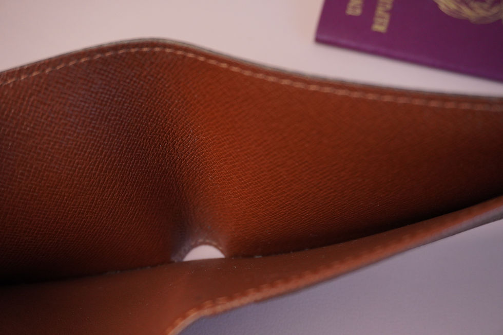 Miniature : Preowned Authentic Louis Vuitton Bifold Wallet