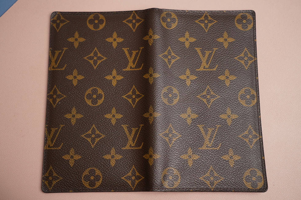 Miniaturbild: Preowned Authentic Louis Vuitton Checkbook Wallet