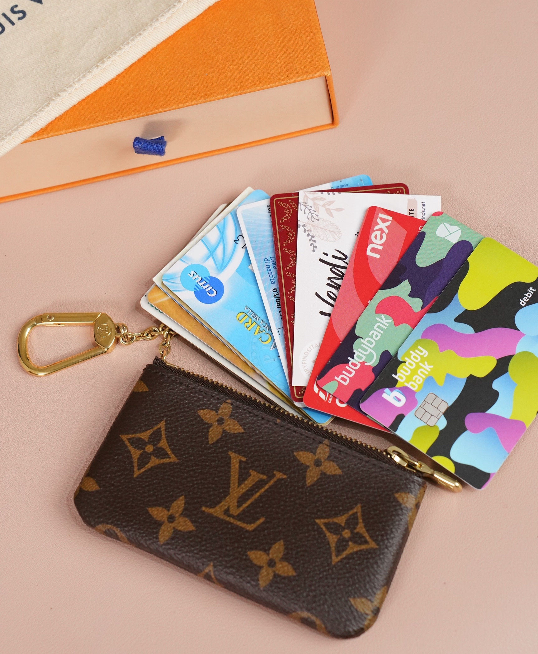 Preowned Authentic Louis Vuitton Key Pouch