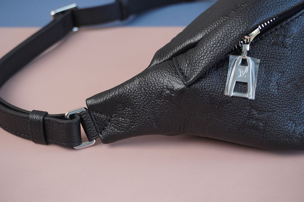 Miniatura: Preowned Authentic Louis Vuitton Empreinte Bum Bag