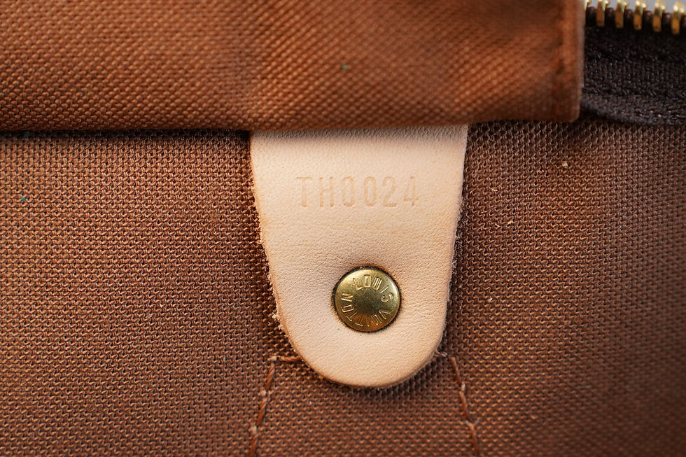 Thumbnail: Preowned Authentic Louis Vuitton Speedy 40
