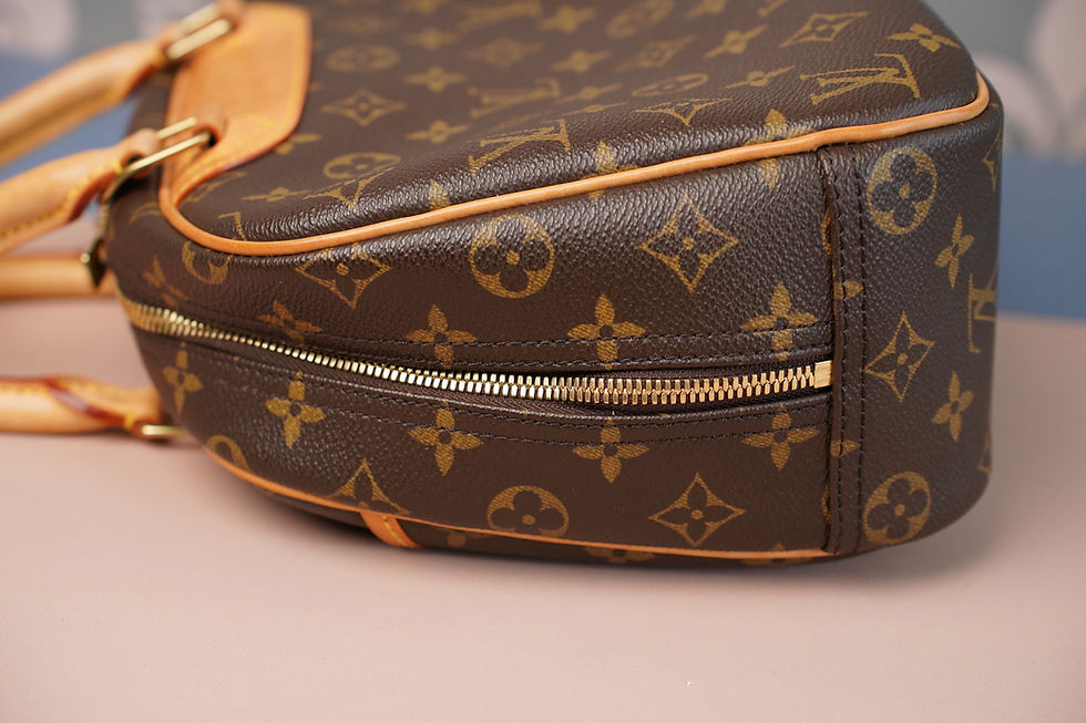 Miniatura: Preowned Authentic Louis Vuitton Trouville