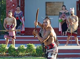 5. Rotorua maori-2151594_1280 (1).jpg