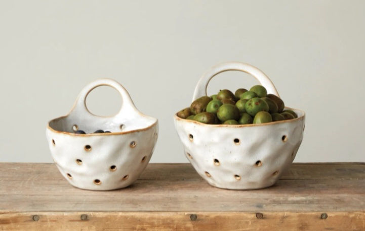 Colander/Strainer (must take glaze class or pay to fire)