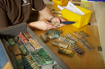 Mammoth Tooth Hunting Knife Scale Selection