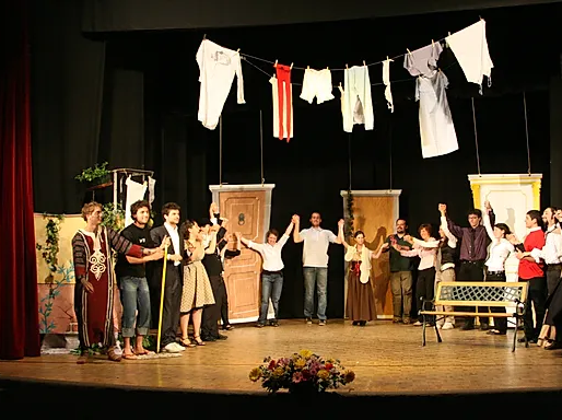 SCUOLA DI TEATRO A NICOSIA