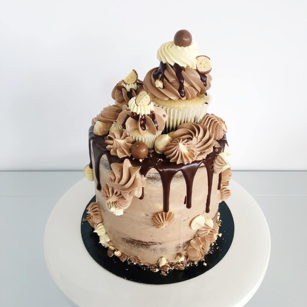CHOCOLATE MALT MILKSHAKE CAKE