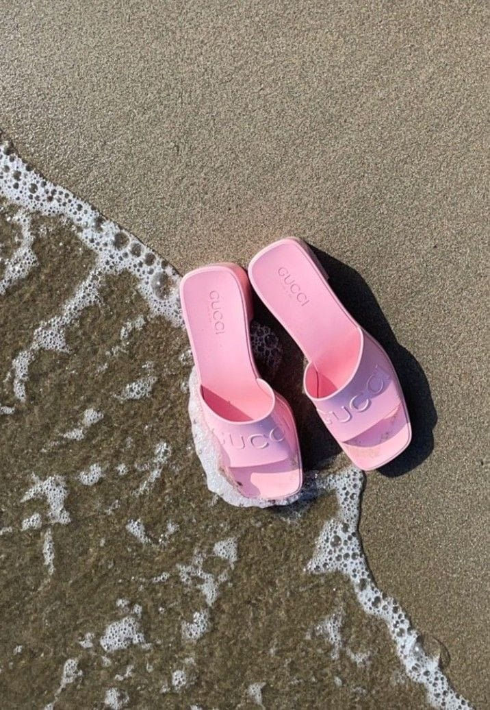 Pink AAA+ grade GG jelly heels 👠