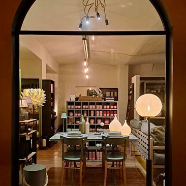 Ruggine: uno showroom a Bobbio dove l’acciaio diventa arredo.