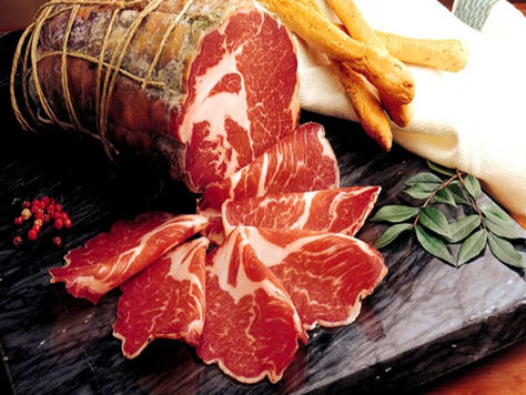 A proposito di strategie di marketing, Coppa Piacentina contro Coppa di Parma.