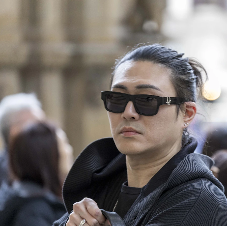 turista orientale a firenze