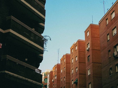 Normativa para obras en apartamentos en Colombia (Ley de Propiedad Horizontal) – Guía clara 2025