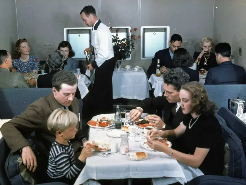 Sala da pranzo dell'idorvolante Boeing B-314 Clipper
