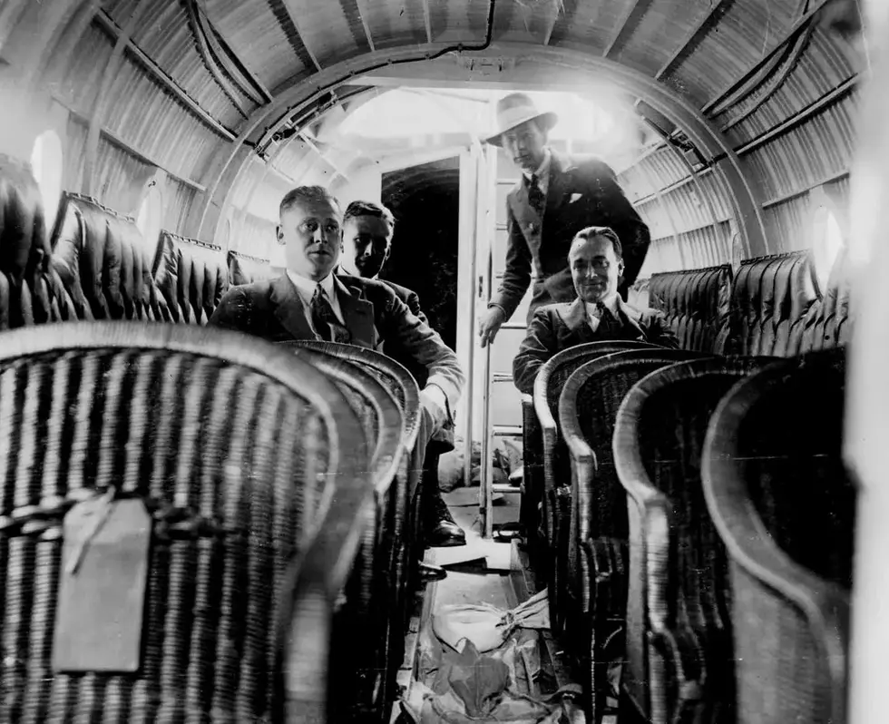 Interno di un aeroplano Imperial Airways negli anni '20