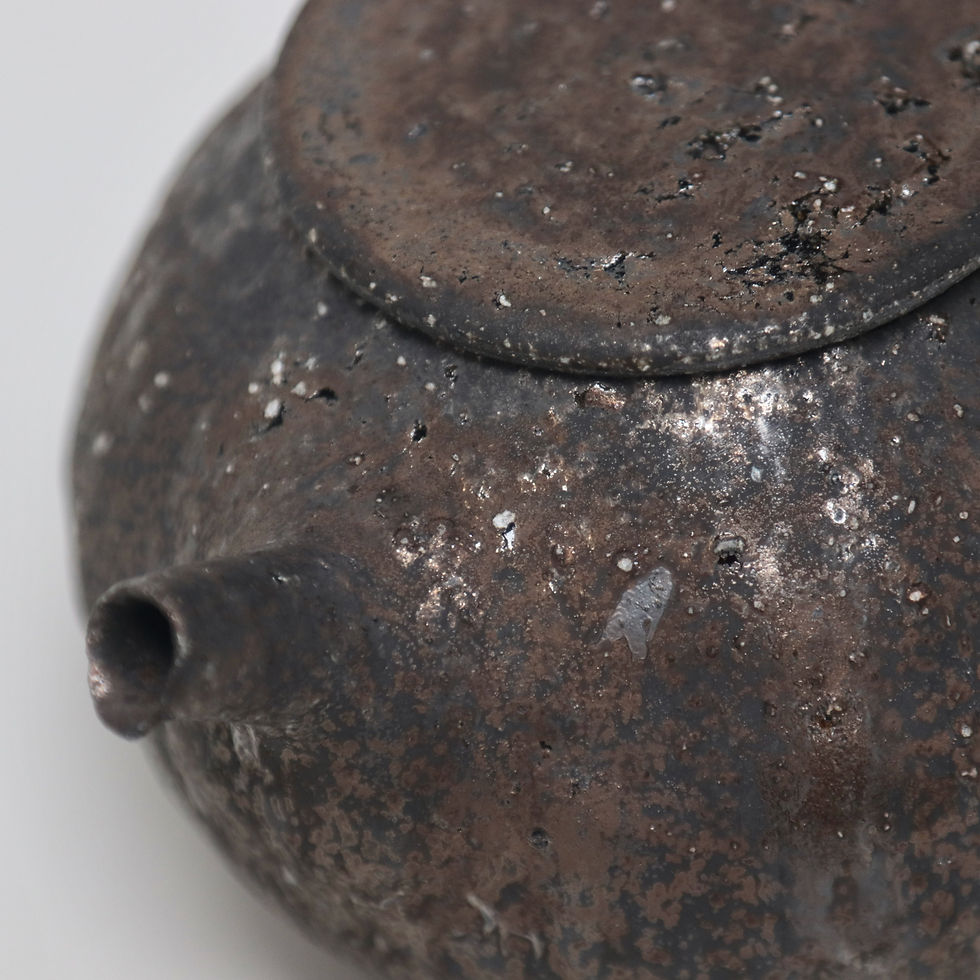 Thumbnail: Blackstone Teapot by Ohara Koichi