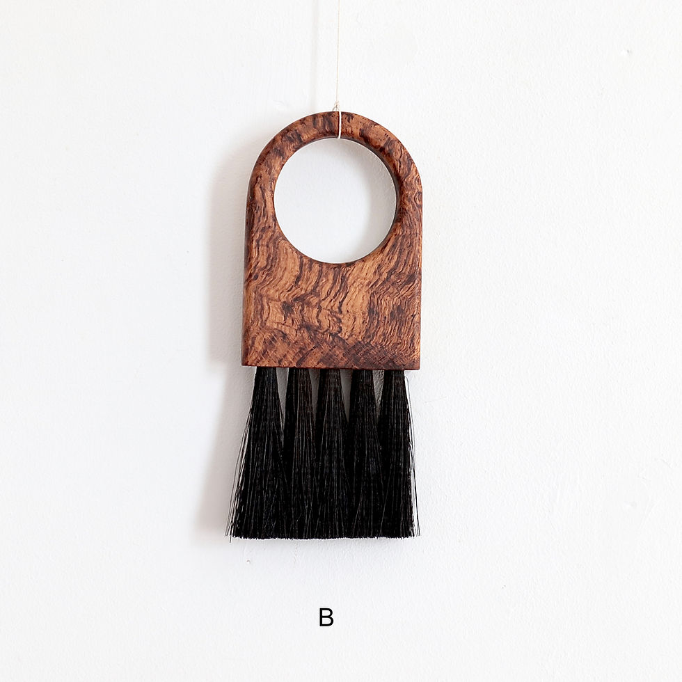 サムネイル： Keyhole Brush - Slow Made Goods