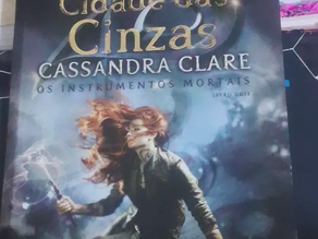 Cidade das Cinzas - Resenha de Leitura