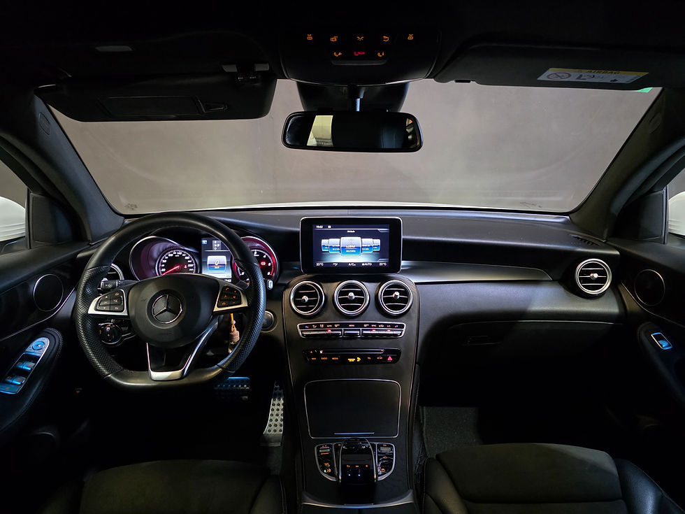 Miniatura: MERCEDES-BENZ GLC COUPE AMG