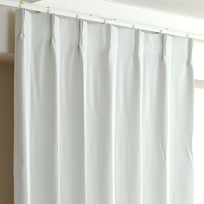 カラーカーテン：アイボリー：防炎1級遮光カーテン＆防炎レースカーテン