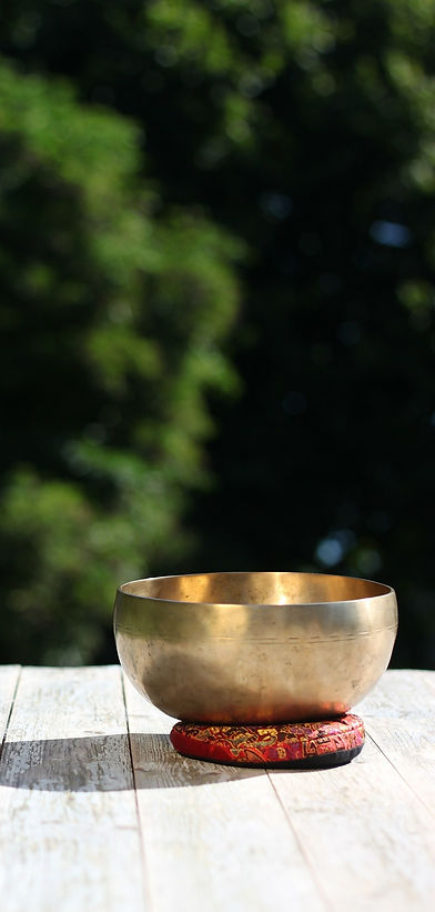 singing-bowl-gc9f44a6fe_1920_edited.jpeg