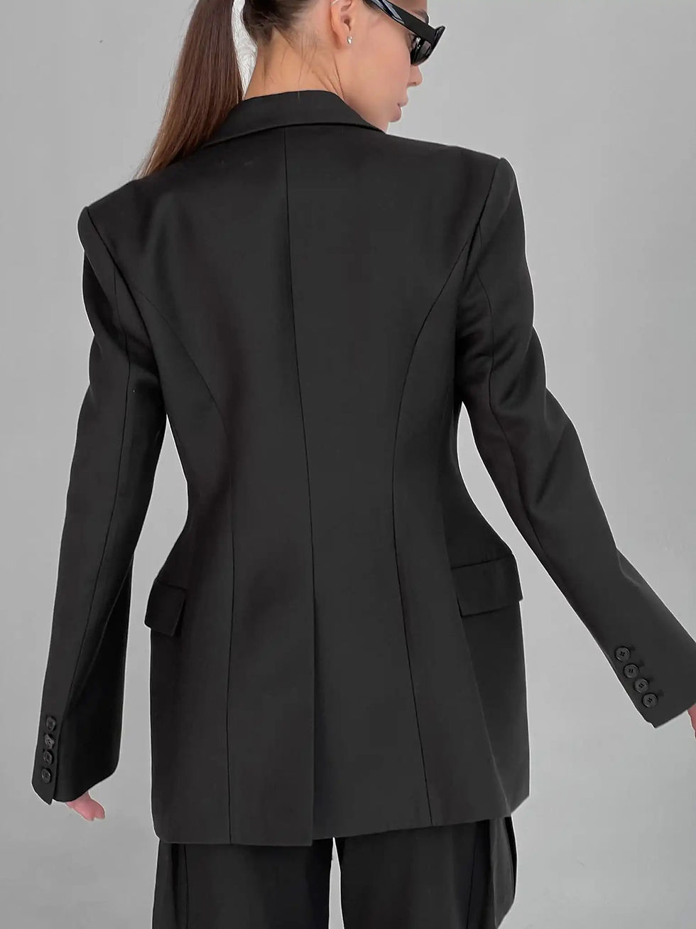 Thumbnail: SUO BLACK LUXE BLAZER
