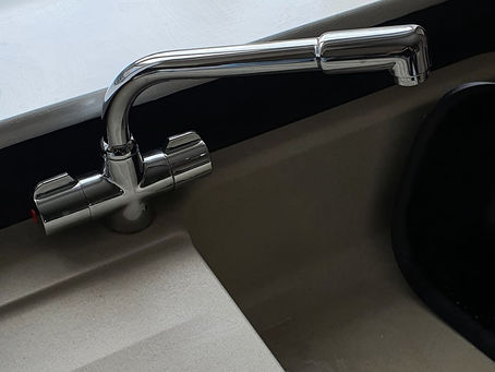 Replaced kitchen sink tap,happy customers😊🥰😇
