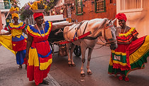 cartagena-palenqueras-horse-carriage_edited.jpg