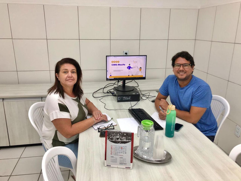 Nova estruturação organizacional do CMS-Recife é discutida em reunião