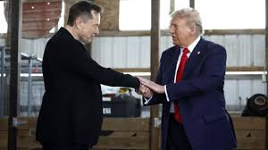 La Ilusión del Poder: Musk,Trump y el auge de los tecnofilántropos