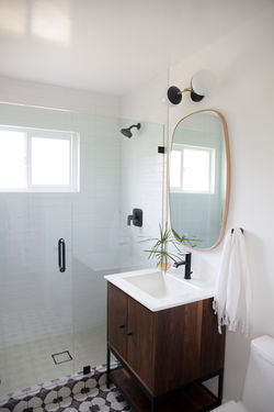 Bathroom_Minimalist_modern_remodel_interior_designer_San_Diego_Trippe_Interiors_28