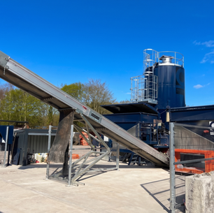 Ready Mix Concrete in Bolton: Self-Serve Collection at EasyLawn, Breightmet